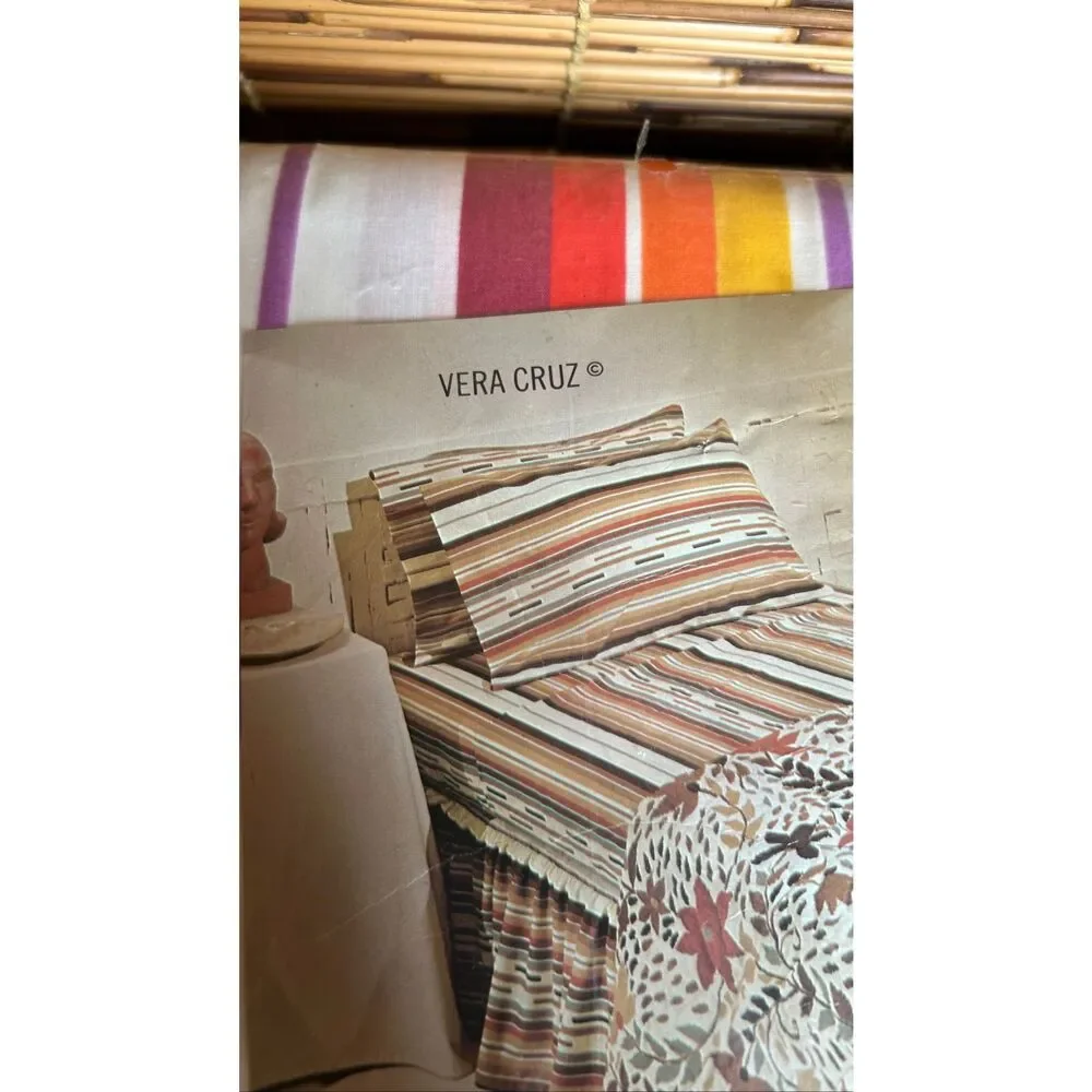 UTICA Fine Arts By J.P. Stevens 1975 Vera Cruz King Flat Sheet Rainbow Vintage L